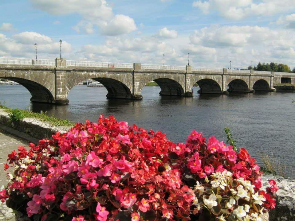 Charlotte'S Way B&B Banagher Bagian luar foto