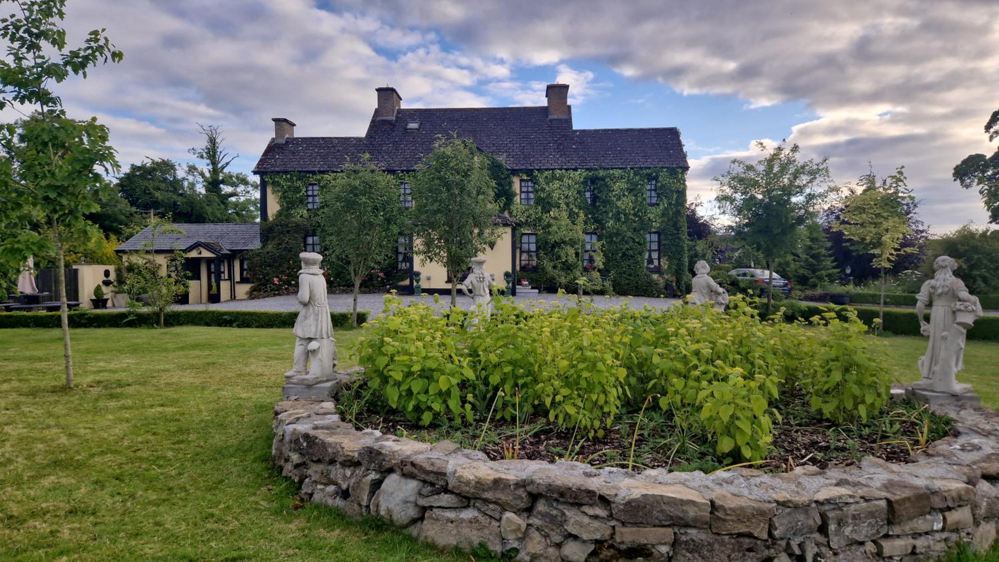 Charlotte'S Way B&B Banagher Bagian luar foto